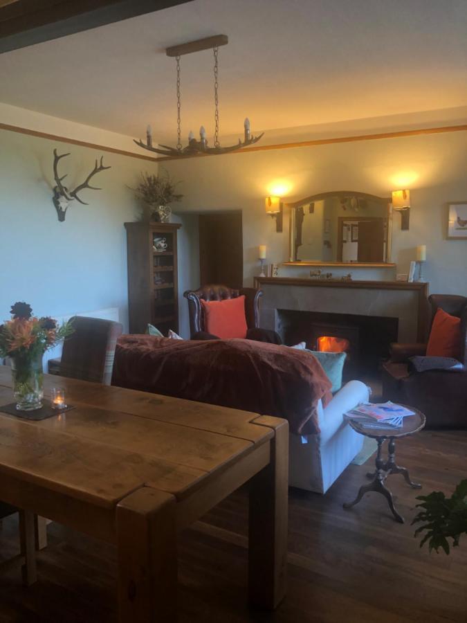 The Hollow Bed And Breakfast Great Longstone Kültér fotó